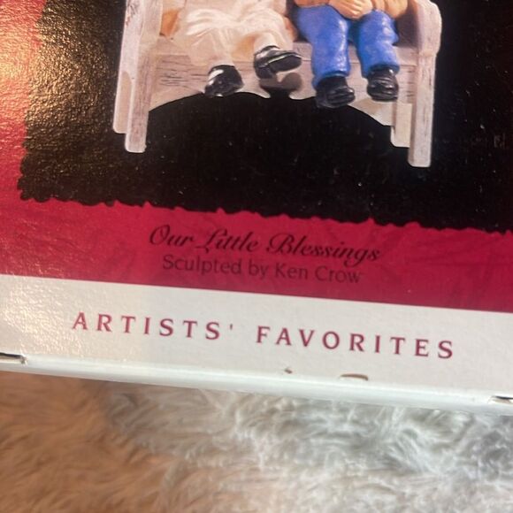Keepsake Ornament - Our Little Blessings Hallmark vintage 1995 - Picture 3 of 8